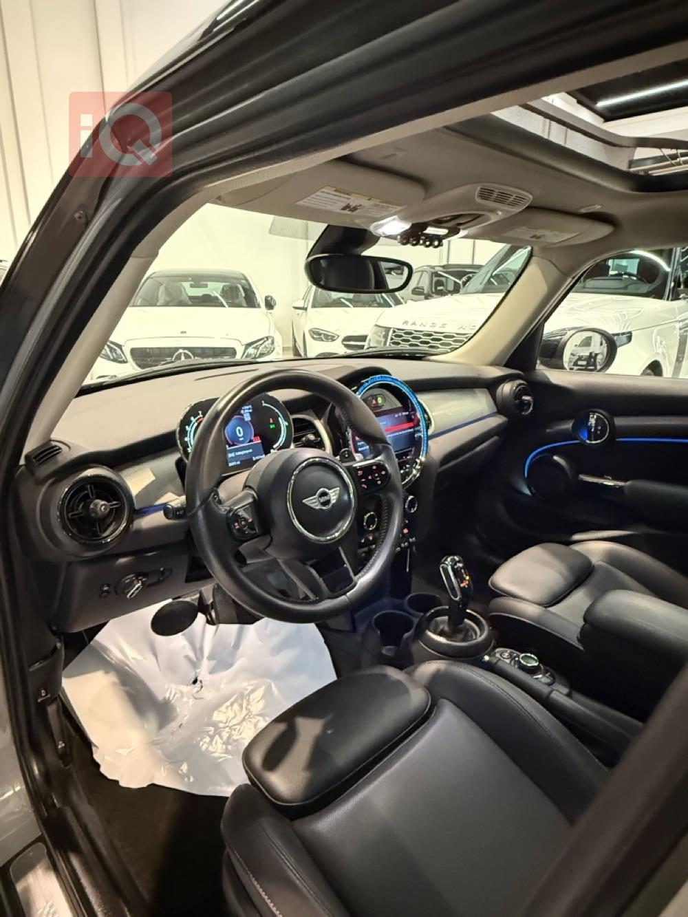 https://cdn.iqcars.ioe9c1a493-f919-401b-8138-13037d62d1ff_7.jpg